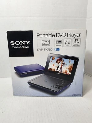 Sony DVP-FX750 Portable DVD Player with Screen (7"),Won't Read Discs - Image 1 of 4