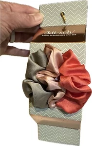 KITSCH HOLIDAY ORNAMENT 3 PC SATIN SCRUNCHES SET HAIR PONYTAIL PINK GREEN CORAL - Picture 1 of 7