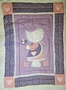 Sun Bonnet Sue Baby Quilt throw crib handmade 40" x 56" - Picture 1 of 9