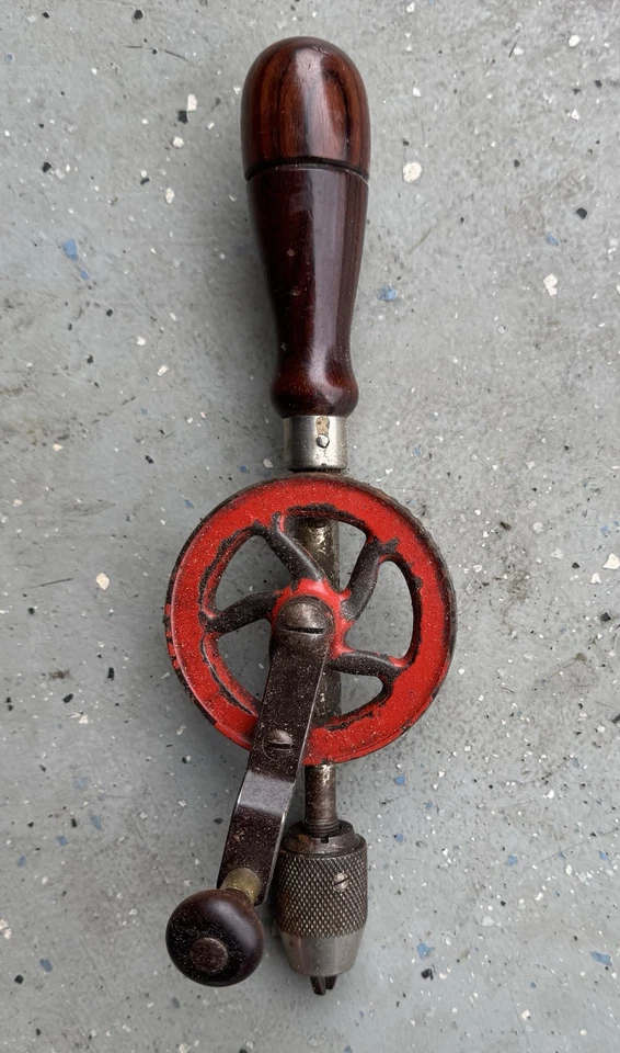 ANTIGUO TALADRO DE MANIVELA MOHAWK & SHELBURNE. ~~ HECHO EN ESTADOS UNIDOS~~ Foto 1 de 1