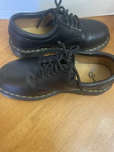 Unisex Shoes Dr Martens 8053 Air Wair Men-6 Women-7.5 Black Leather - Picture 1 of 9