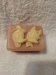 Disney Vintage Speckstein Donald und Daffy Ente rosa Schmuckschatulle - Bild 1 von 5