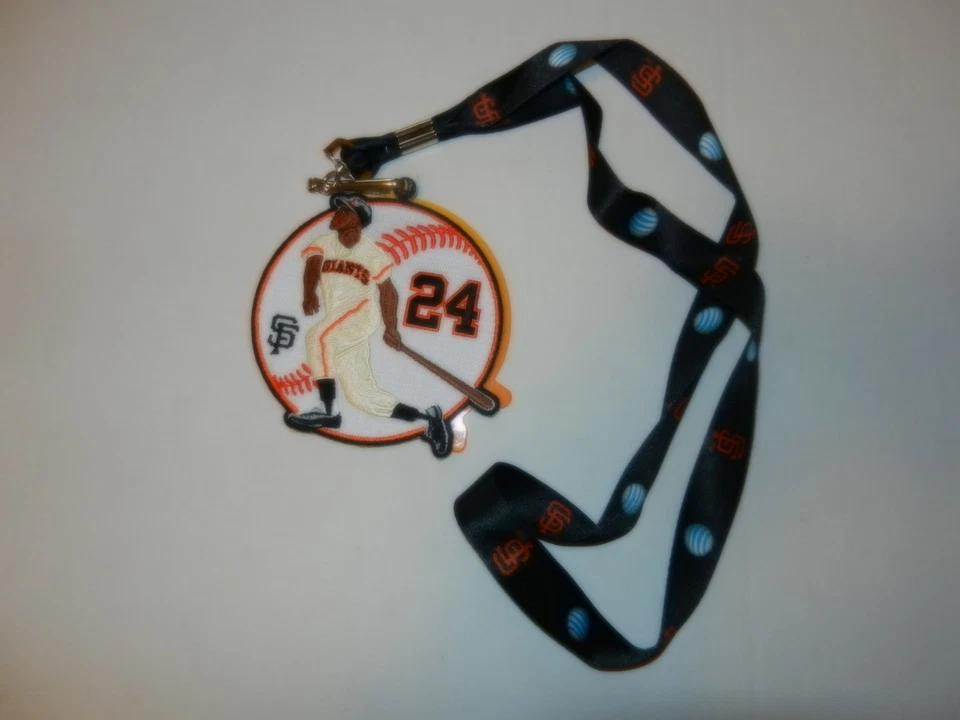 SAN FRANCISCO SF GIANTS 24 WILLIE MAYS AT&T LANDYARD PATCH SGA NEW 4" Lanyard - Image 1 of 1