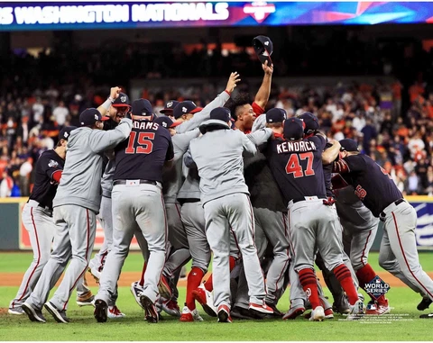 Washington Unsigned 2019 WS Champion Team Dopgpile Celebrate Photo Cover
