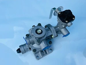 Válvula de freno válvula de disolución remolque 4 pasos dos círculos p.f. WABCO 9710025700 - Imagen 1 de 5