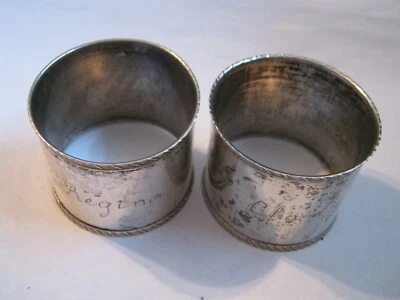 DOS servilleteros alemanes de plata 800 a juego, "Regina" y "Charly" 48 g, 1,5"x2" Foto 1 de 4