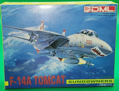 Kit Modelo Plástico Completo 1/144 DML USN F-14D TOMCAT VF-31 Tomcaters 4559 Foto 1 de 4
