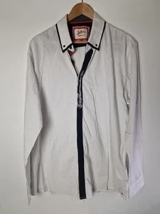 Joe Browns Herren Hemd Größe XL Musical weiß schwarz Streifen Gitarre Langarm - Bild 1 von 5