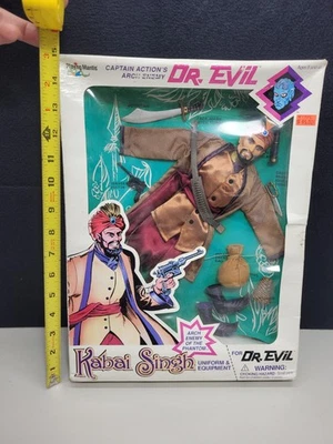 Captain Action Dr Evil Kabai Singh Uniforme Equipo Jugando Mantis 1999 NUEVO EN CAJA NUEVO Foto 1 de 4