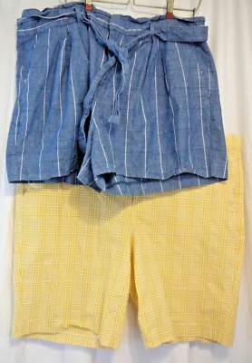 Banana Republic Shorts Lot Blue Chambray Yellow Seersucker Women's Size 20 Flat - Image 1 of 4