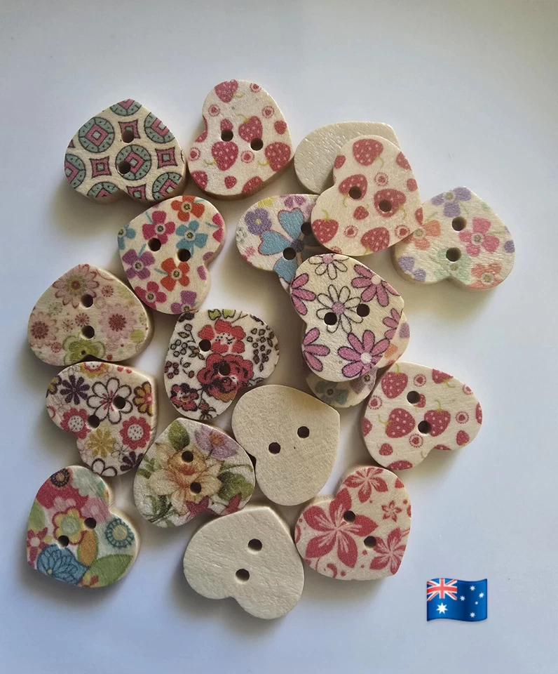 10pcs 15mm Wooden Heart Shape Floral Print 2 Hole Buttons - Image 1 of 1