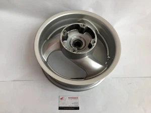 Wheel Sub (nh295m) Used - Cerchio Ruota Post. Usato Honda Silverwing 600  - Picture 1 of 1