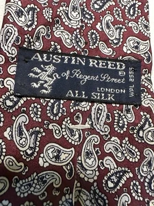 Austin Reed London Paisley Silk Tie Burgundy Navy Made in USA 56x3 - Picture 1 of 2