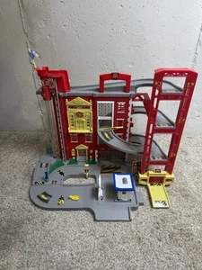 PREOWNED HOT WHEELS WORLD THREE ALARM FIRE STATION PLAY SET 98% Complete - Picture 1 of 7