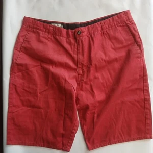 Volcom Mens Size 38 perfectly faded washed out Red chino Skater Shorts - Picture 1 of 10
