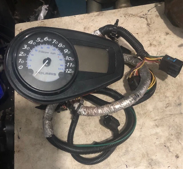 2006 Polaris fusion 600 HO snowmobile  sled speedo cluster Foto 1 de 1