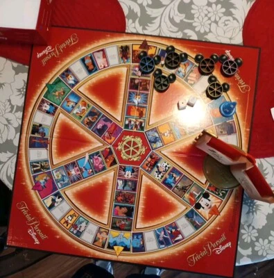 Trivial Pursuit Disney Pixar 2005 Edition Red Box Trivia Game COMPLETE - Photo 1/4