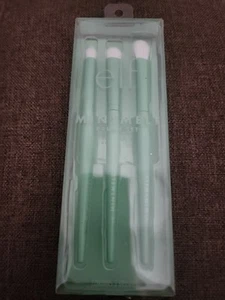 NIB e.l.f. Mint Melt Eye Brush Set - Picture 1 of 1