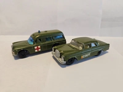 Lesney Matchbox - Militar Mercedes Benz - Ambulancia "Binz" y 300 SE Staff Car Foto 1 de 4
