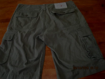 Pantalones Cortos Carga True Religion Verde Militar Talla 36X12 Foto 1 de 4