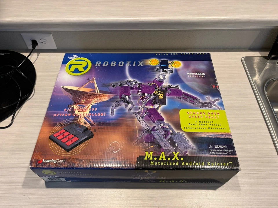 Lot Of Robotix MAX Explorer - Image 1 of 4