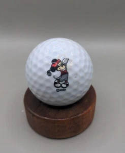 Mickey Mouse Logo Golf Ball Pinnacle Collectors Display Ball Disney Red Outfit - Foto 1 di 6
