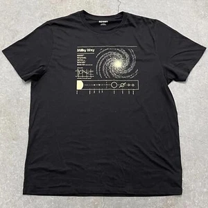 Old Navy Milky Way Galaxy T-Shirt - Bild 1 von 3