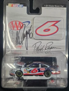 2007 NASCAR Motorsports Authentics #6 David Ragan 1:64 Die Cast - Picture 1 of 7
