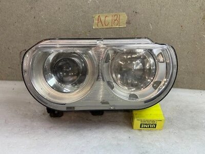 Faro de pasajero Dodge Challenger 2008 2010 2012 2014 xenón OEM 05028778AB Foto 1 de 4