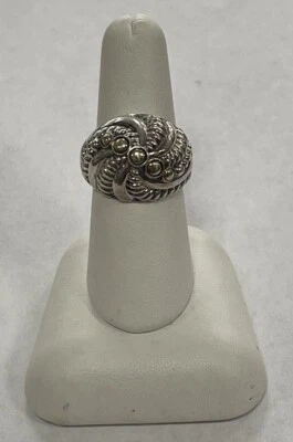 Anillo John Hardy JAI de plata de ley 925 con cúpula de oro de 14 k Foto 1 de 4