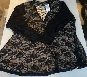 Torrid schwarz Spitze Langarm Schnürung launisch Goth Schößchen Bluse Größe 4 - Bild 1 von 7