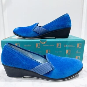 NEW Vintage 70s Regalia Royal Blue Slipper Shoes Size 06XM - Picture 1 of 9