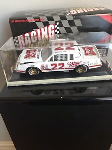1995 Racing Collectables 1:24 #22 Bobby Allison Buick Regal Miller Time RCCA