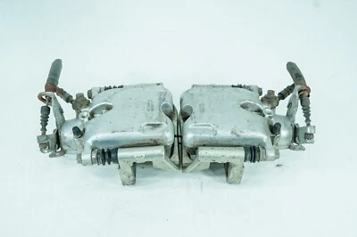 Juego de 2 pinzas de freno traseras izquierda y derecha OEM 13-19 Cadillac XTS 5104 Foto 1 de 4