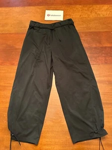 LN LULULEMON black BARREL LEG tech fabric Toggle CINCH LEG Womens M MEDIUM - Picture 1 of 8