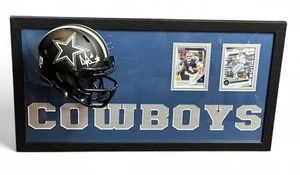 Minicasco firmado por Dak Prescott en Cowboys 10x20 Display Beckett - Imagen 1 de 9