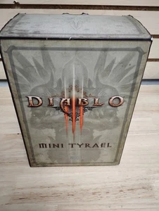 Diablo 3 Mini Tyrael Statue - 2011 Blizzcon - SideShow Collectibles - Bild 1 von 2