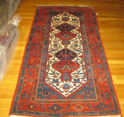  ANTIQUE HAMADAN HAND KNOTTED WOOL RUG   c. 1930 - Image 1 of 4