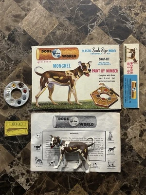 Bachmann 1960's Dogs of the World MONGREL 8010 Plastic Model - Image 1 of 4