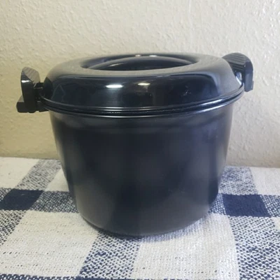 Pampered Chef Microwave Rice Cooker Plus Steamer 2779 Dishwasher Safe 3 Quart  - Image 1 of 4