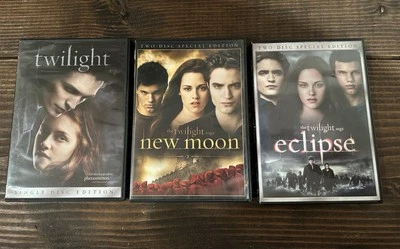The Twilight DVD  Lot 3 Twilight, New Moon, And Eclipse Excellent Used Condition - Image 1 of 4
