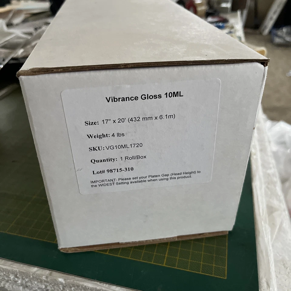 Breathing Color Vibrance Gloss 10 ML Paper  Roll 17 inch * 20 feet #VG10ML1720 - Image 1 of 2