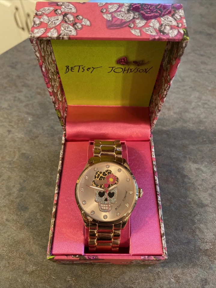 Reloj para mujer Betsey Johnson BJ00421-05 esfera oro rosa acero inoxidable brillante Foto 1 de 4
