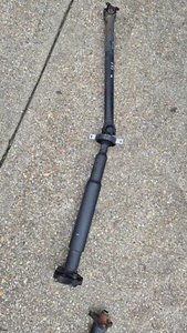 BMW 3 SERIES 2.0d E90 E91 E92 E93 PROPSHAFT AUTOMATIC 7527333 - Picture 1 of 10