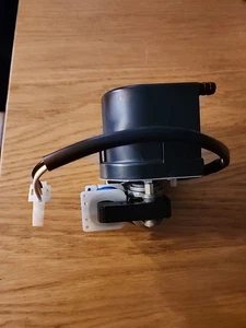 Bomba de condensado Coleman-Mach 452233241, 45223-3241, bomba de condensado RV - Imagen 1 de 7