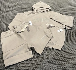 Fear Of God Essentials Seal 2 Stück Set FW22 - Bild 1 von 9