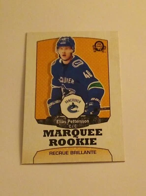 2018-19 Upper Deck O-Pee-Chee Update Retro SP Elias Pettersson RC Canucks - Image 1 of 2