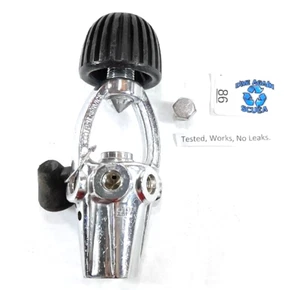 US Divers Aqua Lung Yoke 1st First Stage Scuba Dive Regulator w dust cap     #86 - Picture 1 of 6