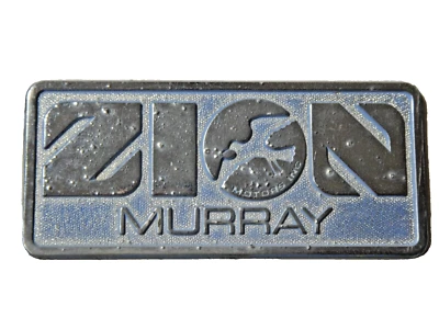 1973 1974 1975 1976 1977 Zion Motors Murray Utah Plymouth concesionario emblema insignia Foto 1 de 4