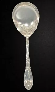 Rogers 1881 la vigne Silverplate Berry Spoon 8 3/4in Monogram D - Picture 1 of 6